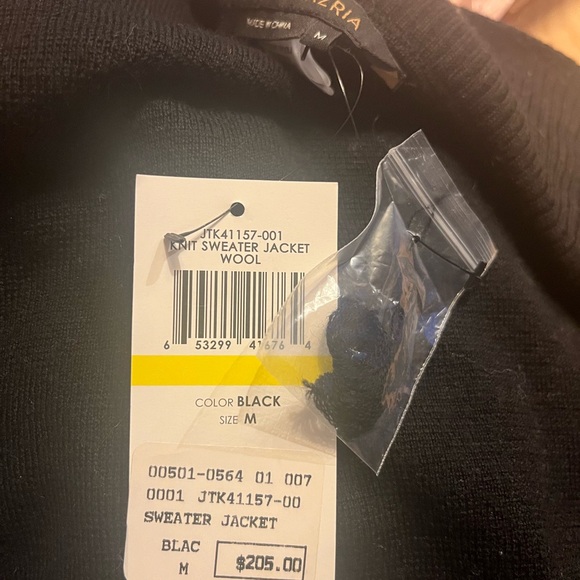 BCBGMaxAzria NWT 💯% Merino Wool Knit Cardigan/Sweater/Jacket/Blazer (Size M) - Picture 3 of 5